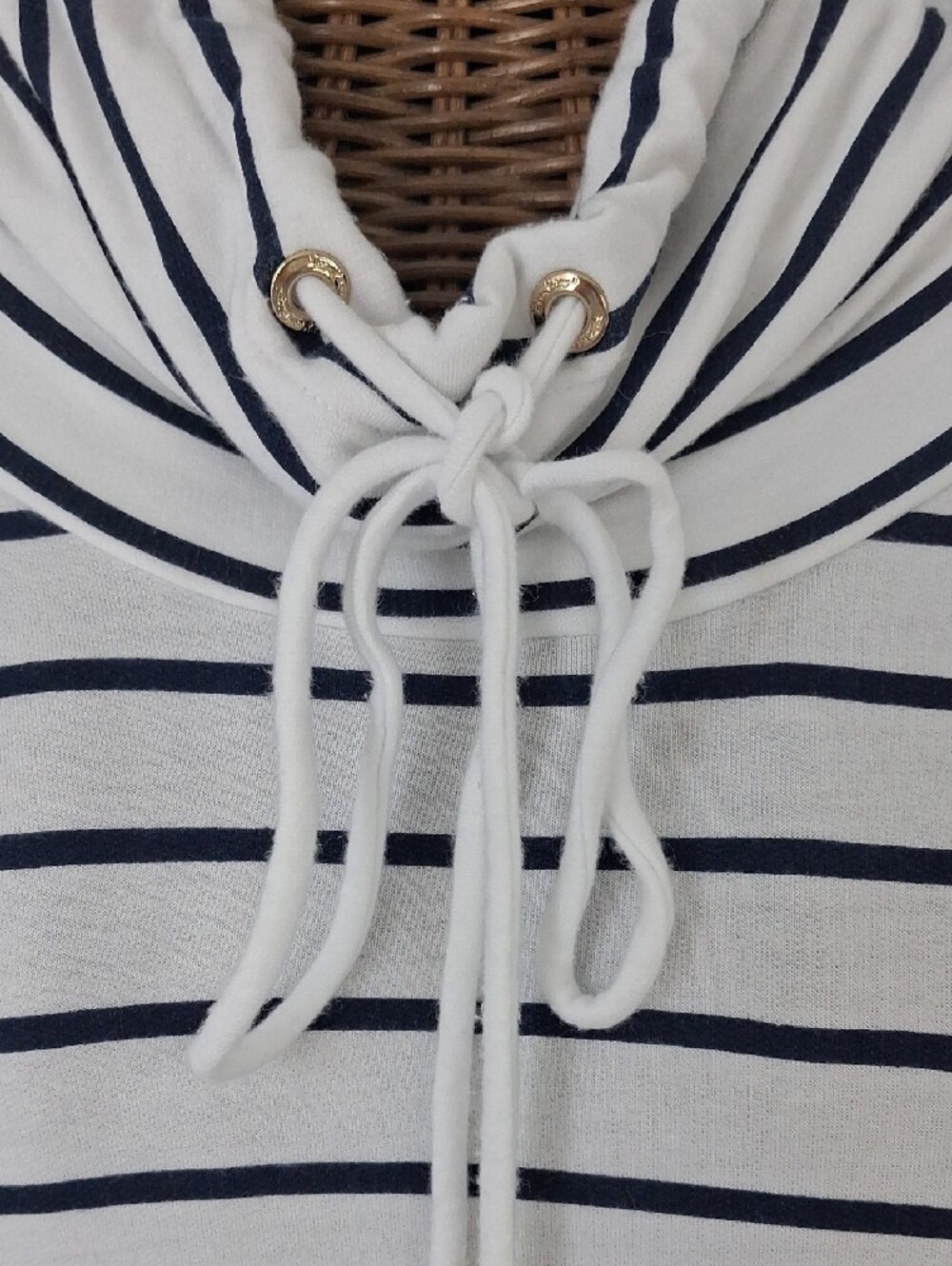 Lilly Pulitzer White Dress/Cover up with Navy Stripes Long-Sleeve Hooded - Picture 5 of 10